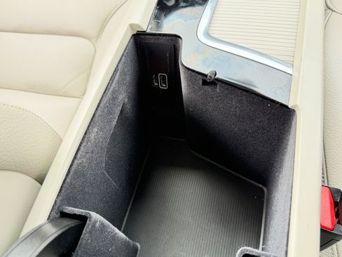 Used 2020 Volvo S60 T5 Momentum w/ Protection Package image 49