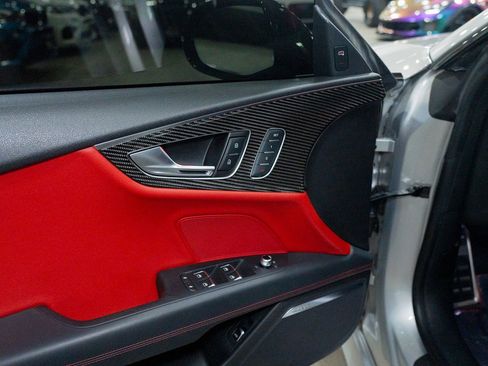 Used 2016 Audi RS 7 Prestige image 20