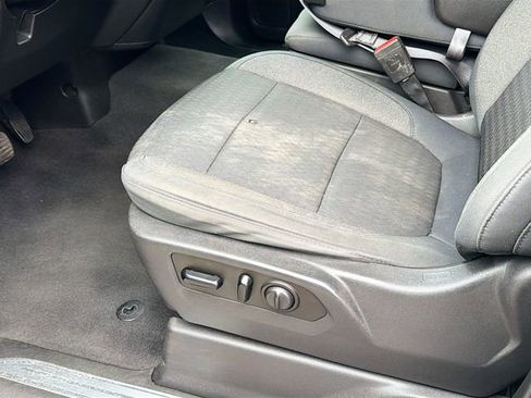 Used 2019 GMC Sierra 1500 SLE w/ SLE Value Package image 18