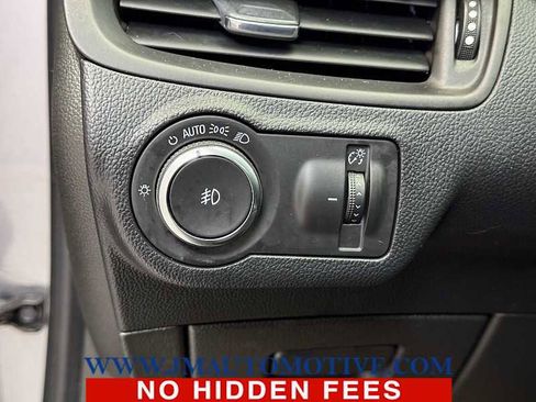 Used 2019 Buick Envision Essence image 36