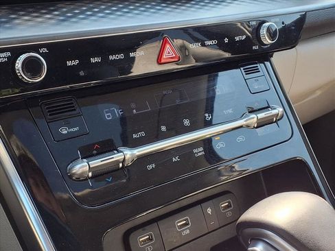 Used 2022 Kia Carnival SX Prestige FWD image 8