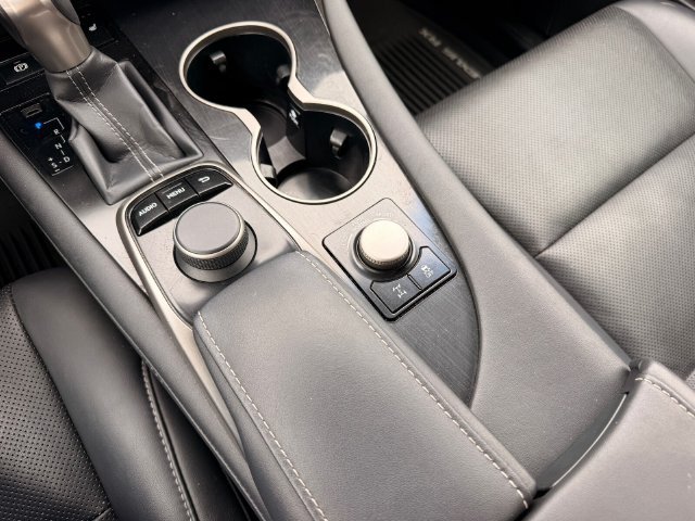 Used 2017 Lexus RX 350 AWD w/ Accessory Package image 20