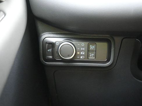 New 2026 Ford Explorer Active AWD/4WD image 18