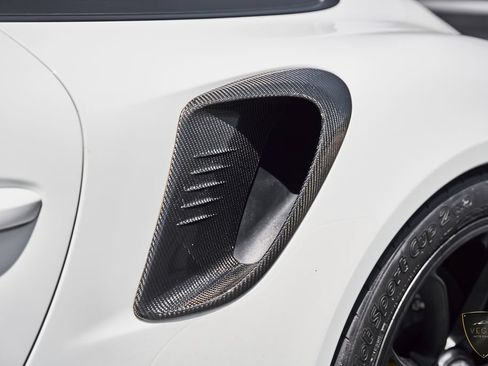 Used 2019 Porsche 911 GT3 RS RWD image 11