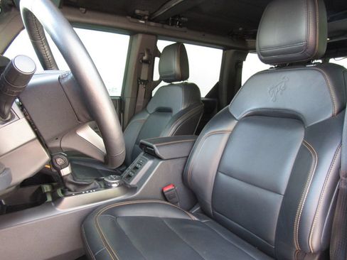 Used 2024 Ford Bronco Badlands AWD/4WD image 11