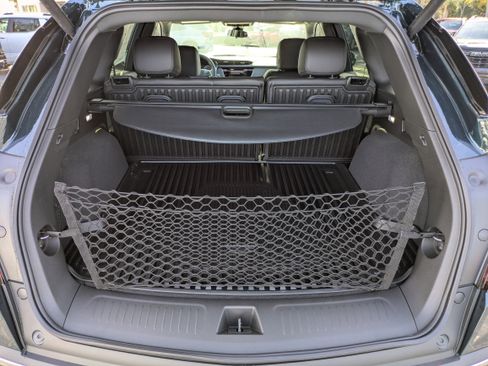 New 2026 Cadillac XT5 Luxury w/ LPO, Floor Liner Package image 17