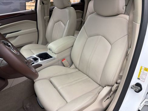 Used 2015 Cadillac SRX Luxury w/ Trailering Package AWD/4WD image 19