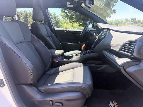 Used 2024 Subaru Outback Wilderness AWD/4WD image 21