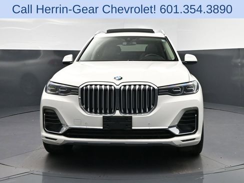 Used 2021 BMW X7 xDrive40i w/ Parking Assistance Package AWD/4WD image 10