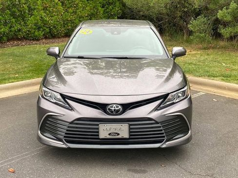 Used 2024 Toyota Camry LE FWD image 2