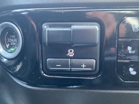 Used 2023 Chevrolet Silverado 1500 High Country w/ High Country Premium Package image 29