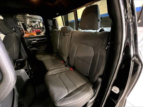 Used 2019 RAM 1500 Big Horn image 15