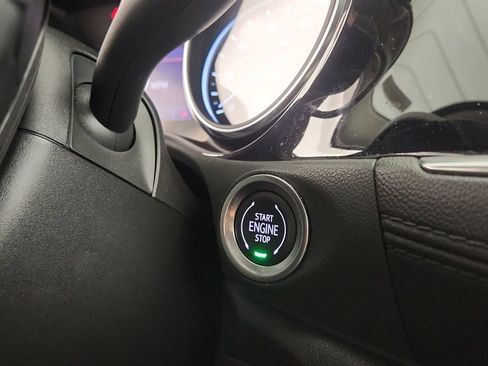 Used 2021 Buick Encore GX Select FWD image 21