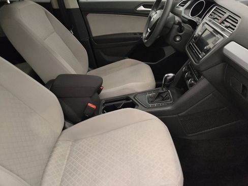 Used 2020 Volkswagen Tiguan S FWD image 21