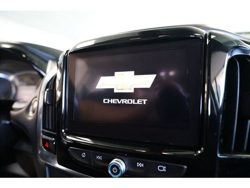 Used 2020 Chevrolet Traverse LT FWD image 22