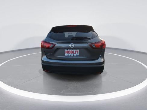 Used 2019 Nissan Rogue Sport S image 7