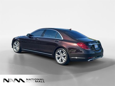 Used 2018 Mercedes-Benz S 560 4MATIC Sedan image 3