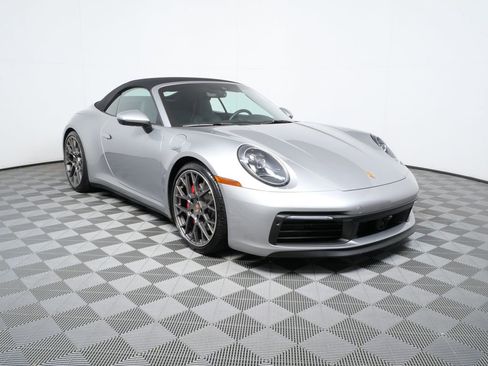 Certified 2022 Porsche 911 Carrera 4S image 19