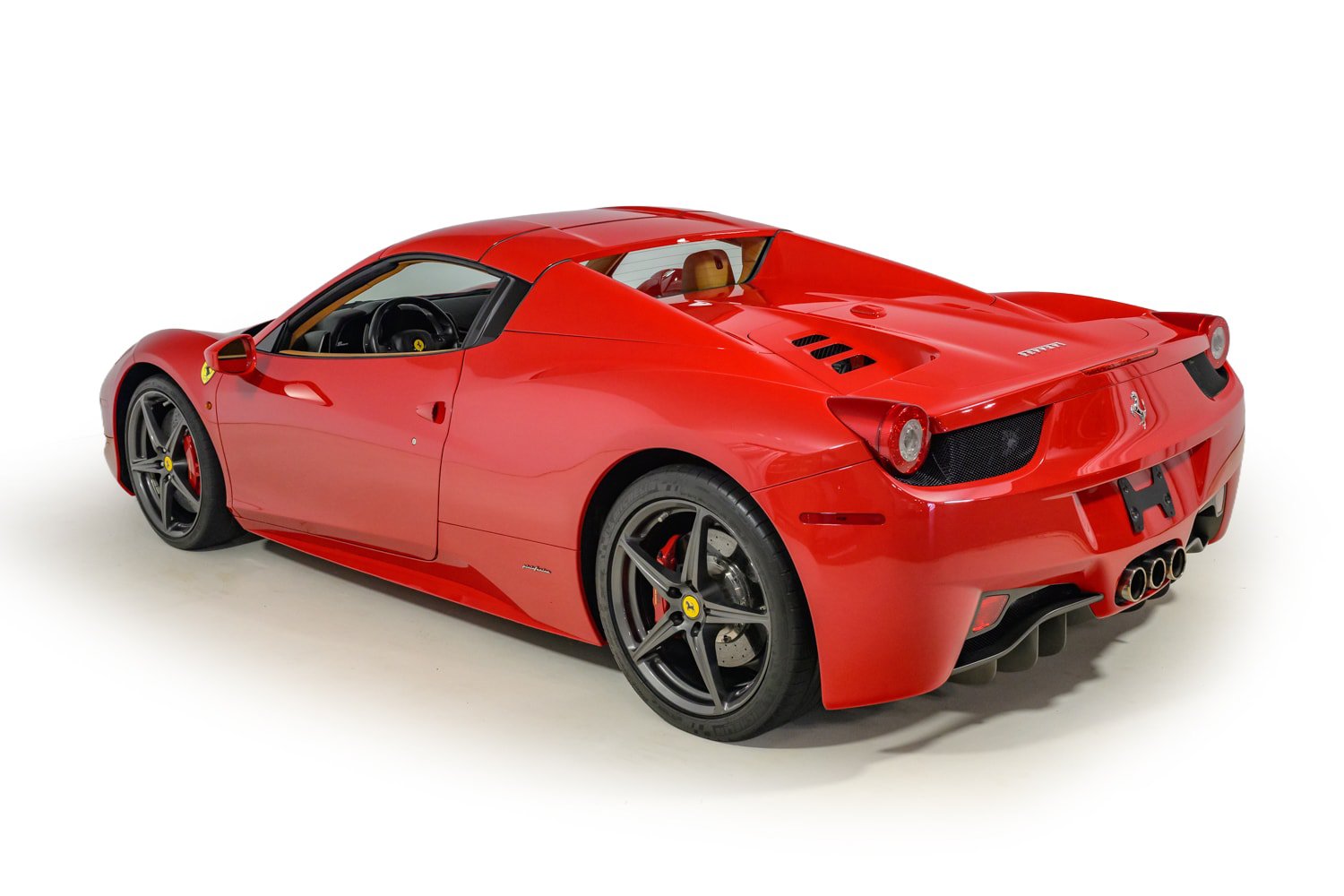 Used 2013 Ferrari 458 Spider RWD image 13