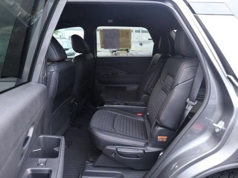 Certified 2025 Nissan Pathfinder Rock Creek AWD/4WD image 22