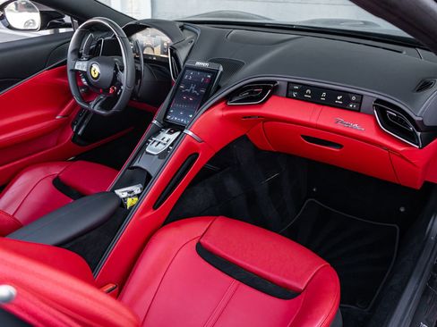 Used 2024 Ferrari Roma Spider image 2