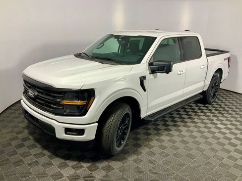 New 2026 Ford F150 XLT w/ Equipment Group 302A MID AWD/4WD image 11