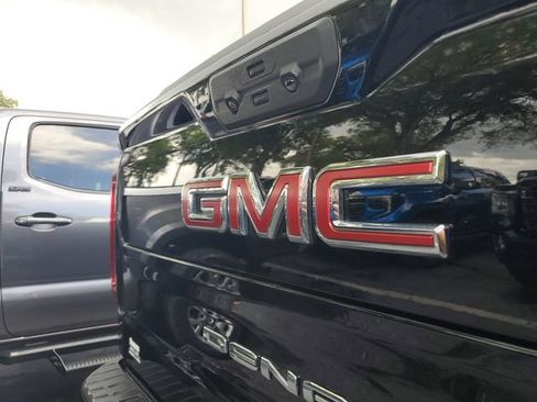 Used 2023 GMC Sierra 1500 Denali w/ Denali Reserve Package AWD/4WD image 6