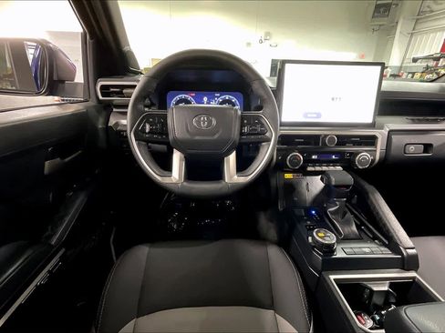 Used 2025 Toyota Tacoma TRD Off-Road w/ TRD Off Road Upgrade Package image 6