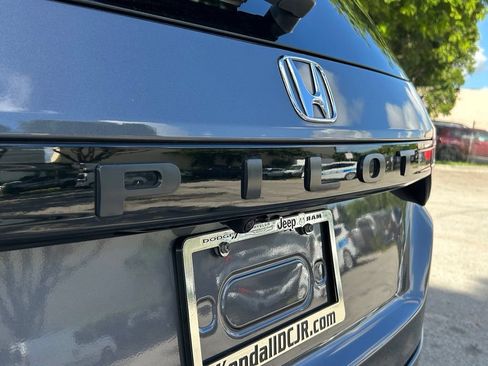 Used 2024 Honda Pilot EX-L image 32