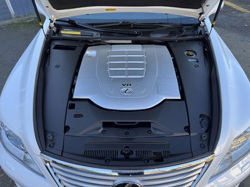 Used 2012 Lexus LS 460 AWD image 38