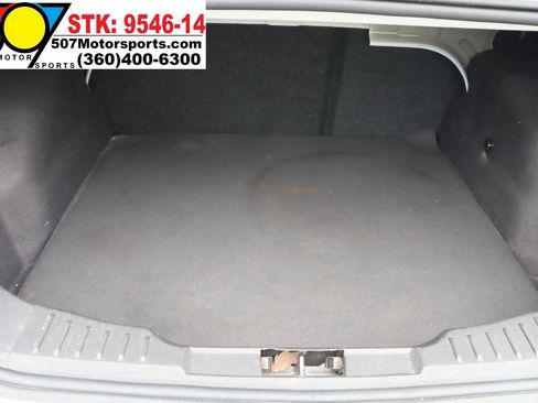 Used 2017 Ford Focus SE FWD image 12