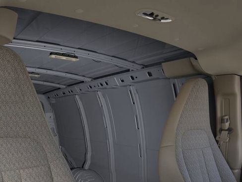 New 2026 GMC Savana 2500 RWD image 24