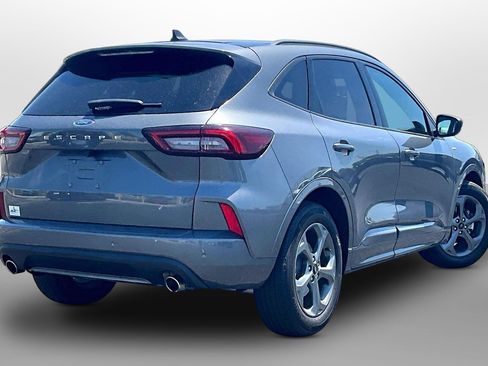 Used 2023 Ford Escape ST-Line FWD image 11