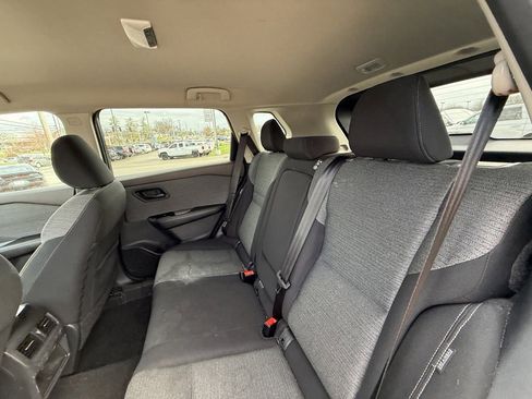 Used 2021 Nissan Rogue S image 24