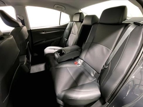 New 2026 Toyota Camry Hybrid image 10