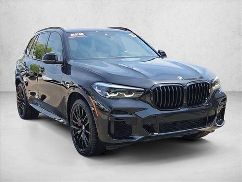 Used 2022 BMW X5 M50i w/ Premium Package AWD/4WD image 3