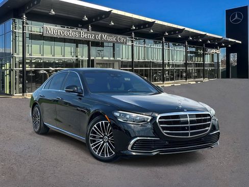 Used 2021 Mercedes-Benz S 580 4MATIC Sedan image 1