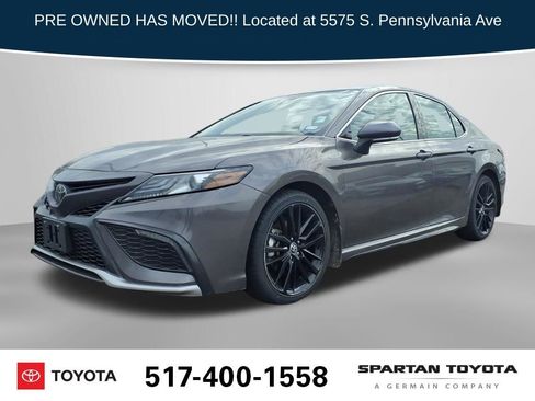 Used 2023 Toyota Camry XSE image 1