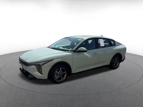Used 2026 Kia K4 FWD image 8