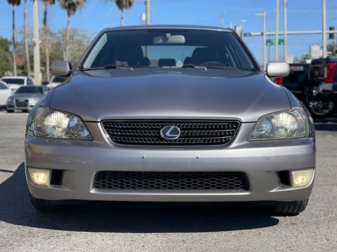 Used 2004 Lexus IS 300 image 8