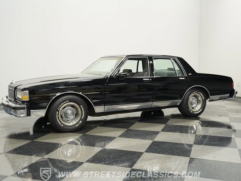Used 1989 Chevrolet Caprice Classic image 6