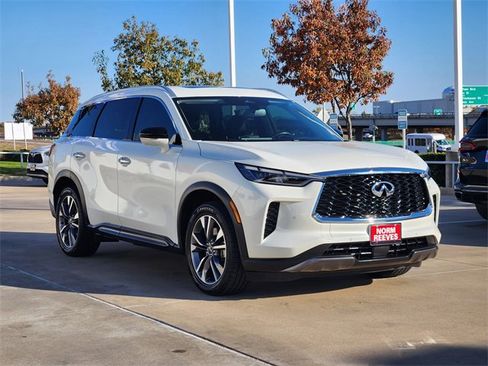 Used 2022 INFINITI QX60 Luxe image 2