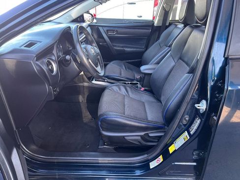 Used 2017 Toyota Corolla SE image 13