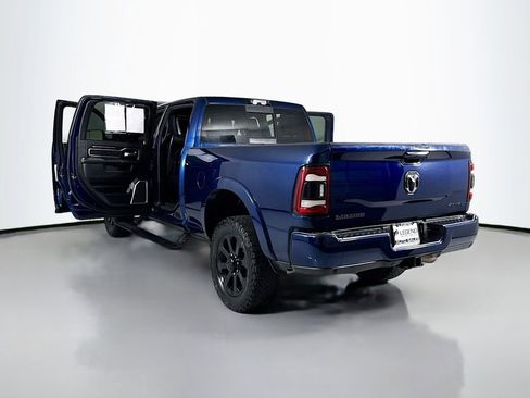 Used 2021 RAM 3500 Laramie image 31