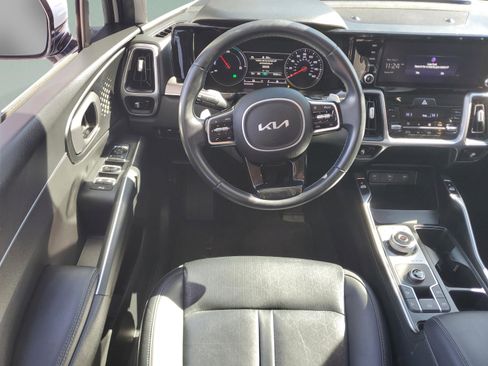 Certified 2022 Kia Sorento S image 12