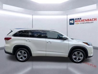 Used 2019 Toyota Highlander Limited