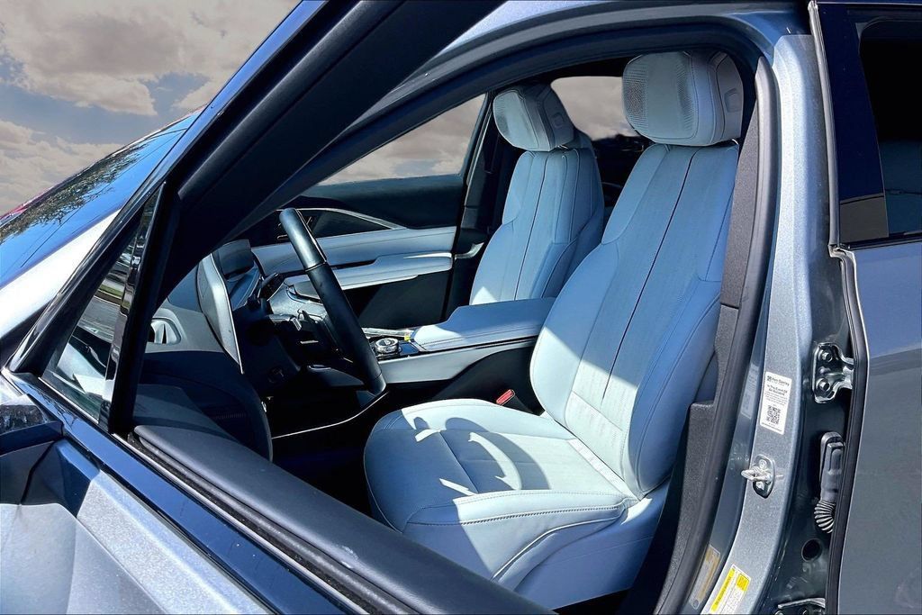 Certified 2024 Cadillac Lyriq Sport AWD/4WD image 21