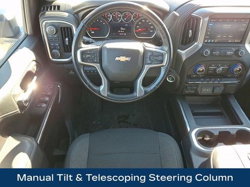 Used 2022 Chevrolet Silverado 2500 LT w/ Convenience Package image 16