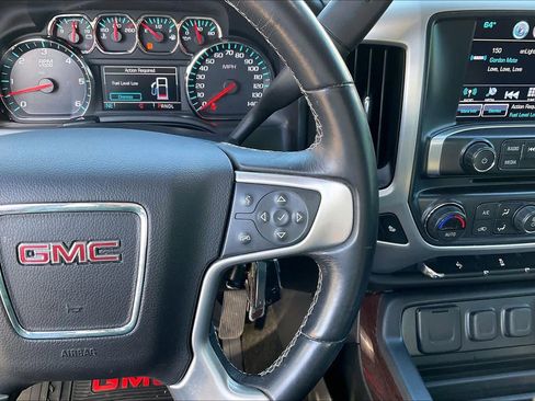 Used 2018 GMC Sierra 1500 SLT w/ SLT Premium Package image 24