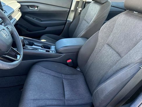 Certified 2023 Honda Accord LX image 19